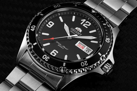 orient mako ii automatic.